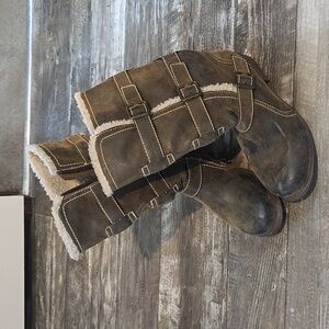 Crown vintage 9m boots